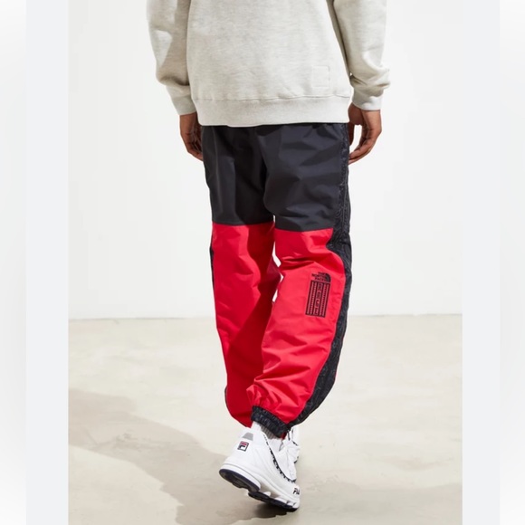 NWT Unisex The North Face 94 Rage Rain Pant - Picture 7 of 11